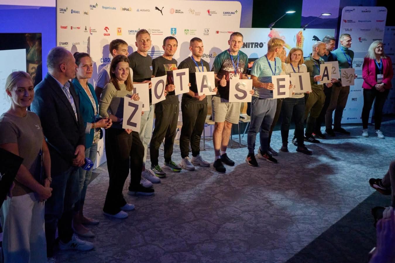 Złota Seria 42 kończy pierwszy rok!